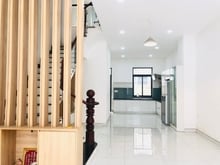 Hình ảnh Chuyên cho thuê nhà phố Lakeview City Q.2 giá 26 triệu full nội thất