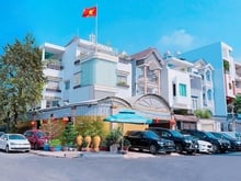 Hình ảnh 💯 Chính chủ cho thuê Biệt Thự 2 mặt tiền đường LỚN, 3 xe ô tô đi thoả