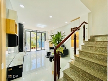 Hình ảnh Bán nhà 4 tầng, 42m2, hẻm xe hơi, ngay Lê Quang Định - Phạm Văn Đồng