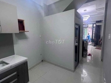 Hình ảnh Cho thuê nhà hẻm Lê Văn Sỹ 3 lầu 4pn 3wc Phường 13 Quận 3