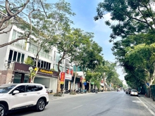 Hình ảnh Bán nhà phố Gia Thượng - sát KĐT Khai Sơn city - vỉa hè ô tô tránh.