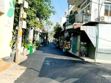 Hình ảnh P. HBC, bán gấp nhà mặt tiền đường 50 chỉ 3.8 t.ỷ.
