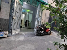 Hình ảnh Sang tên ngay nhà Huỳnh Mẫn Đạt, P7, Quận 5, Ngang 4m, 2PN, SHR