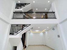 Hình ảnh Nhà đẹp 5 tầng hẻm xe tải gần Vincom Thủ Đức chỉ 7 tỷ hơn