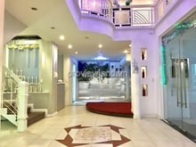 Hình ảnh Biệt thự tuyệt đẹp Lý Chính Thắng, Q3, 10x15m, góc 2 MT, 6 tầng