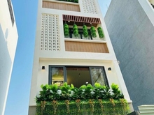 Hình ảnh Nhà đẹp 5 tầng 70m2 không QHLG mặt tiền p. Linh Chiểu Thủ Đức chỉ 7.Tỷ