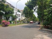 Hình ảnh Cho thuê Biệt Thự Sông Compound Trần Não 7,5x20 400m2 65tr
