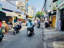 Hình ảnh Mặt tiền 3 tầng mới keng ngay Linh Chiểu Thủ Đức