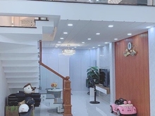 Hình ảnh Siêu phẩm nhà 5 tầng, 60m2, hẻm xe hơi, khu phân lô, ngay chợ An Nhơn