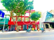 Hình ảnh Cho thuê nhà GÓC 2MT  Hai Bà Trưng SIêu Đẹp nhất Quận 3