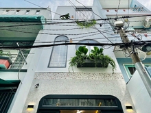 Hình ảnh Nhà ngộp bank Tôn Thất Tùng Phạm Ngũ Lão Q1 DT 68m2 giá 4 tỷ200tr SHR