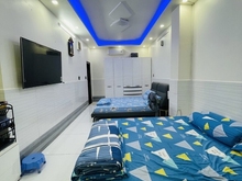 Hình ảnh Hẻm Xe Hơi- NGUYỄN CƯ TRINH- Q.1- 104m2(5/6x20)- 4Tầng- Cách MT 30m