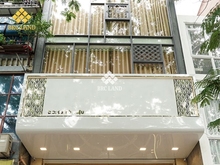 Hình ảnh Cho thuê nhà mặt phố Thái Hà - Đống Đa, 50m2x 8 tầng, 6,4m mặt tiền