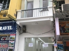 Hình ảnh Cho thuê nhà mặt phố Hàng Muối - Hoàn Kiếm, 35m2 x 2 tầng, 3m mặt tền