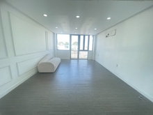 Hình ảnh Văn Phòng 35m2 Balcony Giá Rẻ đường Trần Quang Diệu Quận 3
