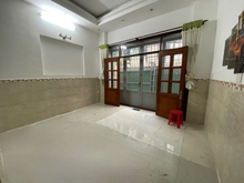 Hình ảnh Cho thuê nhà mặt tiền thụt 402 Lê Quang Định Bình Thạnh .