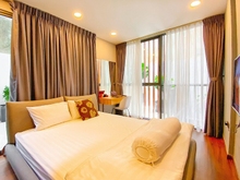 Hình ảnh Full Nội Thất - Đối Diện Bùi Viện - Ban Công - Hồ Hảo Hớn Q1