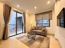 Hình ảnh Căn Hộ 1 Phòng Ngủ Rộng 50m2 Ngay Nguyễn Bỉnh Khiêm Quận 1