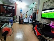 Hình ảnh Bán nhà hẻm Bà Hom, 35m2, 1 lầu, 2 Phòng ngủ, giá chỉ 3.5 tỷ!