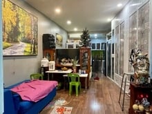 Hình ảnh Cần bán nhà ngay chợ Trần Hữu Trang giáp Q3 2 tầng 47m², chỉ 4,2 tỷ