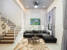 Hình ảnh Bán nhà 3 tầng, 52m2, kiệt 3m Núi Thành. Cách chỗ đậu ô tô 20m
