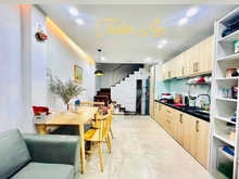 Hình ảnh PHAN XÍCH LONG hơn 30m2, chỉ 6 TỶ TL- cho thuê ổn định gần 200tr/năm
