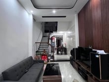 Hình ảnh Bán nhà đẹp 3 tầng MT Phạm Cự Lượng, Sơn Trà. Gần Cầu Rồng. DT 100m2