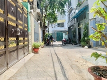 Hình ảnh Tân Bình, ngay UBND Phường 5, hẻm 5m, 53m2, giá 5.6 tỷ.