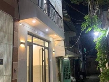 Hình ảnh 🌍NHÀ NGỘP CẦN TÌM CHỦ MỚI. 🌍 🏠  Trường Sa 43.5 m 2 tầng 4.5 x 9.7m