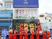 Hình ảnh Cho Thuê Nguyên Căn Mặt Tiền Phan Đăng Lưu, Phường 2, Phú Nhuận !