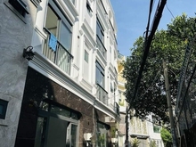 Hình ảnh Bán nhà Lê Quang Định, Bình Thạnh Diện tích gần 40m2, ngang lớn 5m 4PN