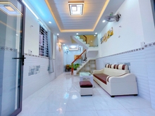 Hình ảnh CÁCH MẶT ĐOÀN VĂN BƠ 50M HẺM Bán Nhà Đẹp Full Nội Thất 1/ Đoàn Văn P1