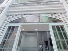 Hình ảnh Bán nhà đẹp đường Đoàn Văn Bơ, Quận 4 giá bán 1 tỷ 900, SHR. LH ÂN