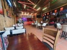 Hình ảnh MBKD nhà hàng, bar Thảo Điền cực đẹp. DT ngang 7m. Giá 75 triệu