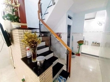 Hình ảnh BÁN GẤP NHÀ ĐEPj đường Âu Cơ Tân Bình 42m² 2pn2wc giá 1ty388 hỗ trợ vs