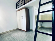 Hình ảnh Cho thuê phòng gác giá rẻ - Có máy lạnh - gần Etown Cộng Hoà