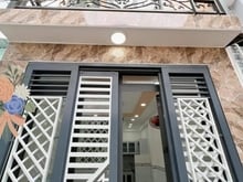 Hình ảnh Chính chỉ cần bán nhà hẻm xe hơi đường Nguyễn Khoái, Quận 4  1 tỷ 427