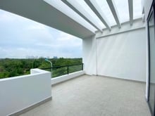Hình ảnh Cho Thuê phòng ban công Nội thất mới - Ở được 4 người ngay Lê Văn Việt