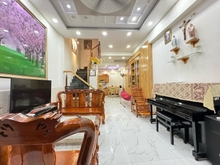 Hình ảnh Nhỉnh 9.7 Tỷ,Sổ vuông vức,Hẻm xe tải,Trường Sa,Phú Nhuận,60m2, 5 tầng