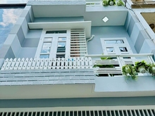 Hình ảnh Siêu hiếm nhà cực đẹp mặt tiền Cao Đức Lân Q2 DT 60m2/giá 2tỷ600tr SHR