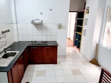 Hình ảnh Cho thuê nhà Hẻm Xe Hơi - Sát mặt tiền Nguyễn Kim. DT : 4m x 9m