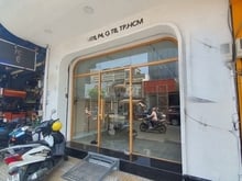 Hình ảnh Cho thuê mặt bằng mặt tiền đường CMT8, Phường 4, Quận Tân Bình.