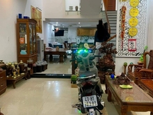 Hình ảnh Nhà 3 tầng,đường 10,5 khu Hòa Xuân 296m2,H:Tây.Giá 5..3 tỷ