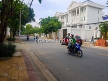 Hình ảnh Biệt thự Nguyễn Văn Hưởng, Thảo Điền, 739m2 đất thổ cư, sổ hồng