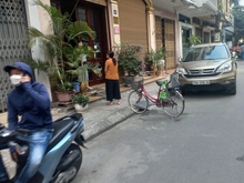 Hình ảnh Bán đất tặng nhà , đối diện chợ Hà Đông, kinh doanh 45m2, giá 12,9 tỷ!