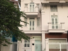 Hình ảnh Cho thuê nhà biệt thự Làng Việt Kiều Châu Âu, HĐ. DT 150m, MT10, 4ầng.