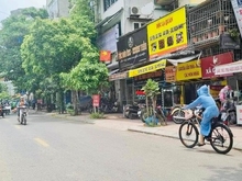 Hình ảnh Tập thể Nguyên Hồng-Ba Đình, Kinh doanh. 70m 2PN 1VS CHỈ 4,75 tỷ. KD