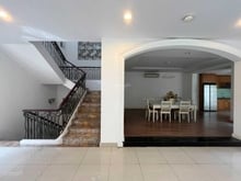 Hình ảnh Biệt thự sân vườn kèm hồ bơi số 16 Phùng Khắc Khoan, Quận 1, 12x25m
