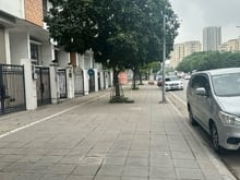 Hình ảnh Bán nhà mặt phố Vip Mạc Thái Tông Cầu Giấy Phân lô Thang máy Vỉ hè.