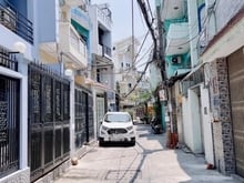 Hình ảnh Lô góc hẻm xe hơi giáp mặt tiền Bến Vân Đồn Quận 4 - 40m2. Giá 6 tỷ